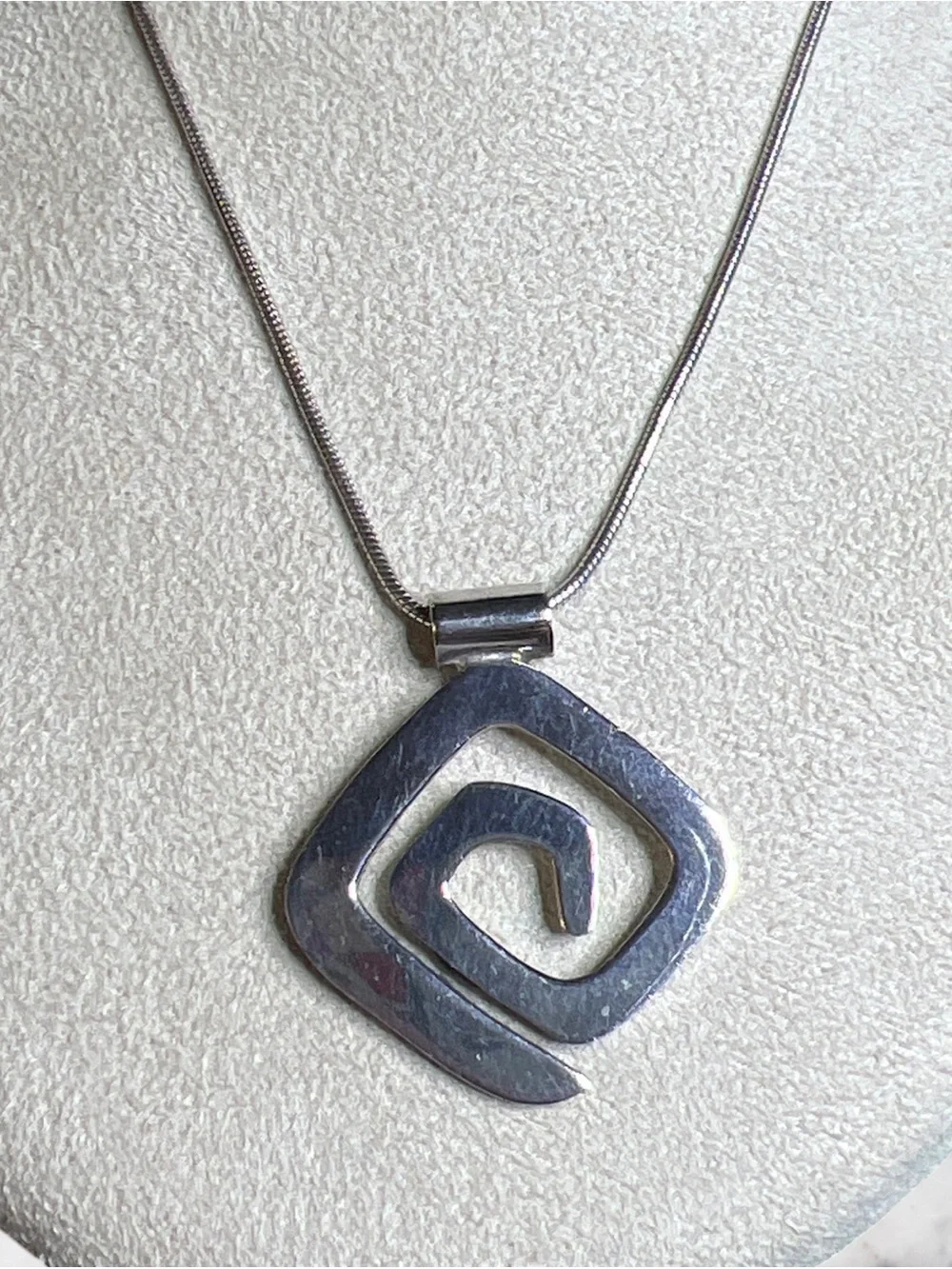 925 Sterling Silver Geometric Maze Pendant Snake Link Chain Necklace